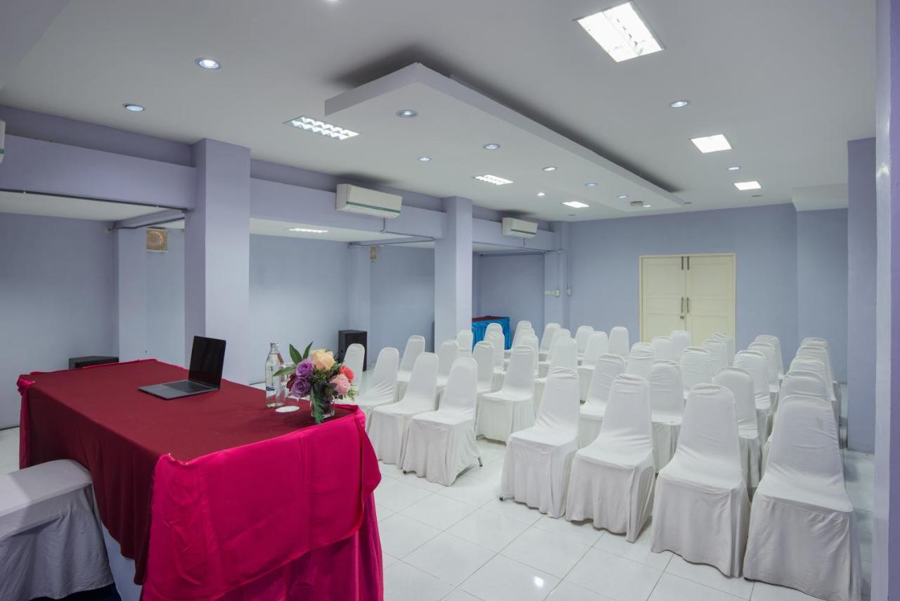 Eco Inn Lite Ubon Ratchathani Exterior foto